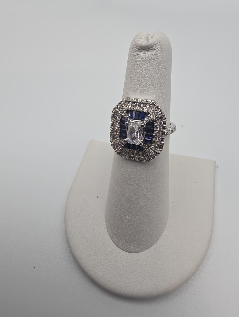 Sterling Silver Blue Sapphire Halo Cocktail Ring Size 6